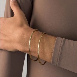 Jenny Bird Dane bangle gold bracelet set of 2